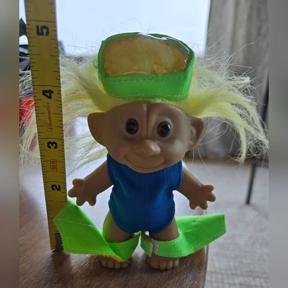 Lot 5 Russ Vintage Treasure Rainbow Troll Dolls Wishstone 90s Retro Nostalgia - Picture 5 of 10